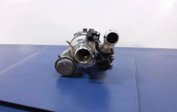 Opel Insignia A Turbo system vacuum part 12687057