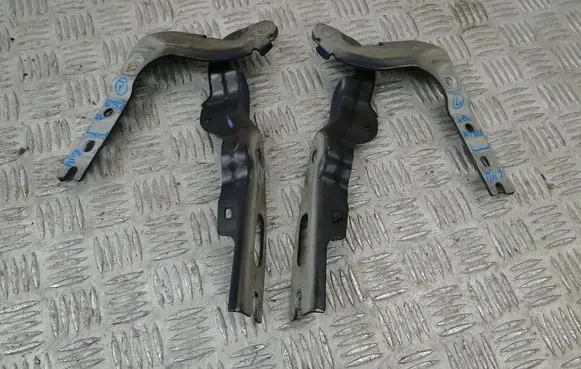 Seat Ateca Engine bonnet/hood hinges 