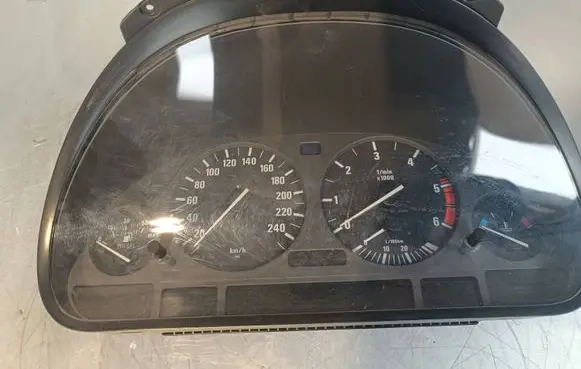 BMW 5 E39 Speedometer (instrument cluster)