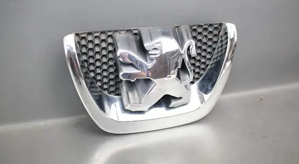 Peugeot 207 Manufacturer badge logo/emblem 