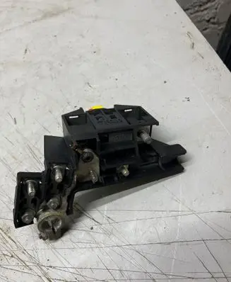 Audi A6 S6 C6 4F Battery relay fuse K98J4590