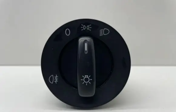 Volkswagen Golf VI Light switch 1K0941431BB