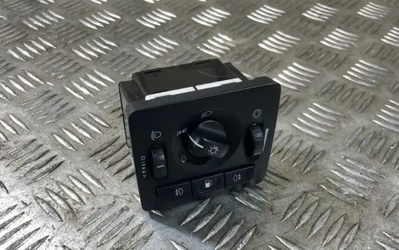 Volvo V50 Light switch 30739300
