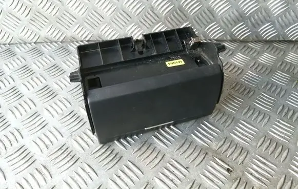 Subaru Legacy Glove box GA435281100 66120AG020 GA435271100