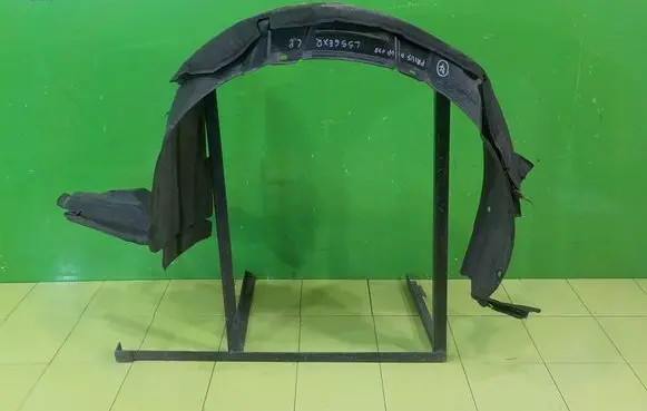 Toyota Prius (XW20) Front arch PRZOD LEWE