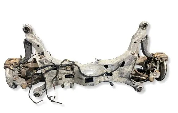 Volvo XC70 Rear axle beam P30760957