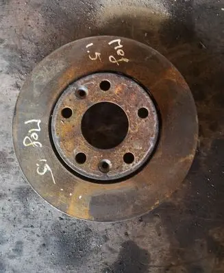 Renault Megane III Front brake disc