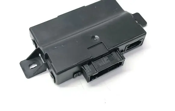 Audi A6 S6 C7 4G Gateway control module 4G0907468AC