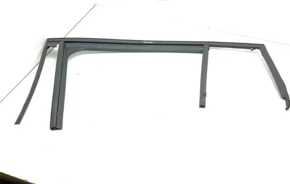 Renault Megane IV Rubber seal rear door window/glass 