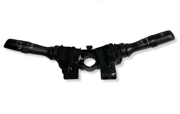 Toyota Hilux (AN10, AN20, AN30) Wiper control stalk 173848