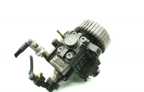 Alfa Romeo Giulietta Fuel injection high pressure pump 0445010397