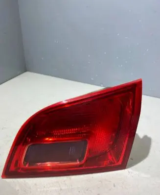 Opel Astra J Tailgate rear/tail lights 13282247 22011306185221B