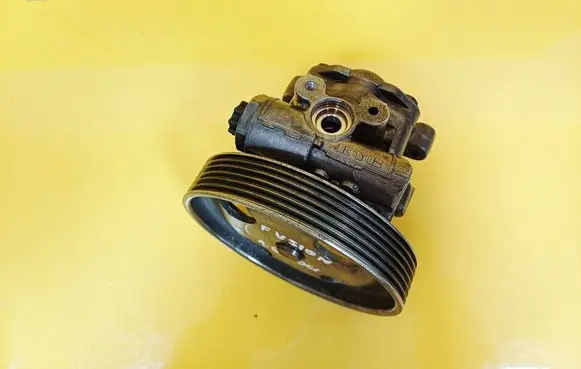 Ford Fusion Power steering pump 