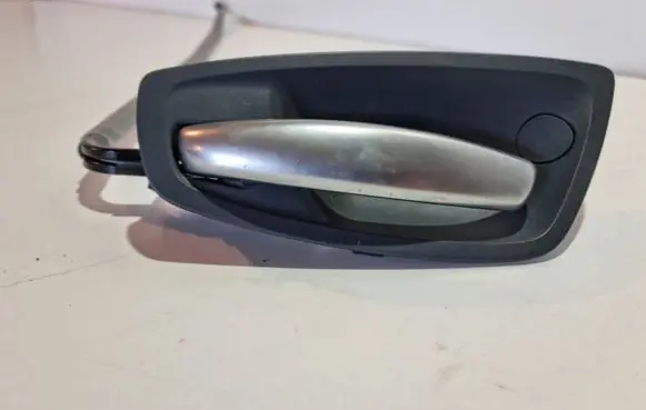 BMW 1 E81 E87 Rear door interior handle 10628510