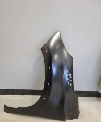 Peugeot 208 II Fender