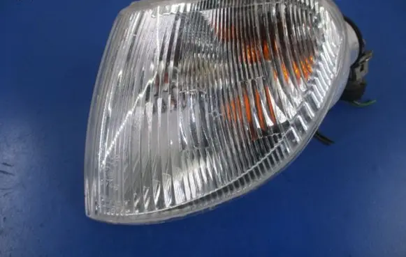 Peugeot Partner Front indicator light