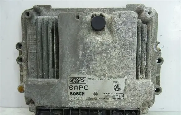 Mazda 3 Engine control unit/module 3M6112A650AC