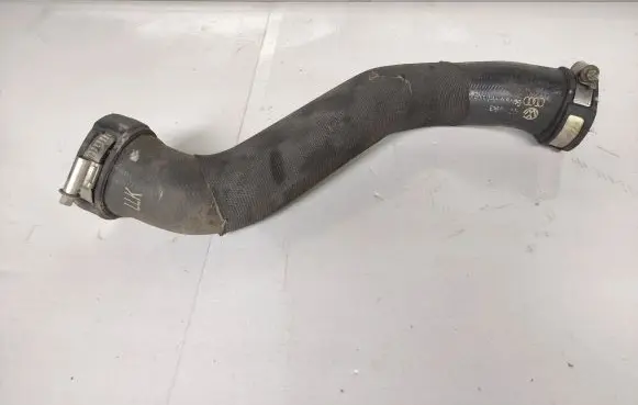 Audi A8 S8 D3 4E Intercooler hose/pipe 4E0145943