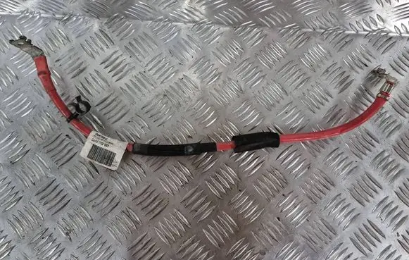 Positive cable (battery)