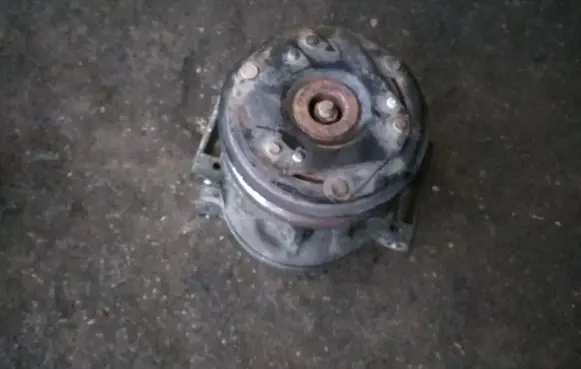 Renault Laguna II Air conditioning (A/C) compressor (pump) 1135320