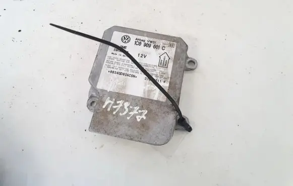 Skoda Fabia Mk1 (6Y) Airbag control unit/module 1c0909601c 5wk43126