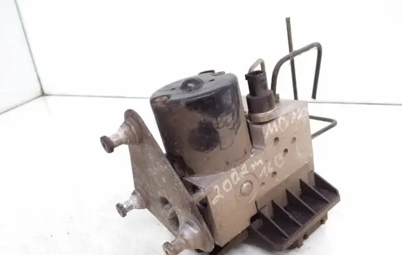 Mercedes-Benz A W168 ABS Pump A0044310912 0265202461