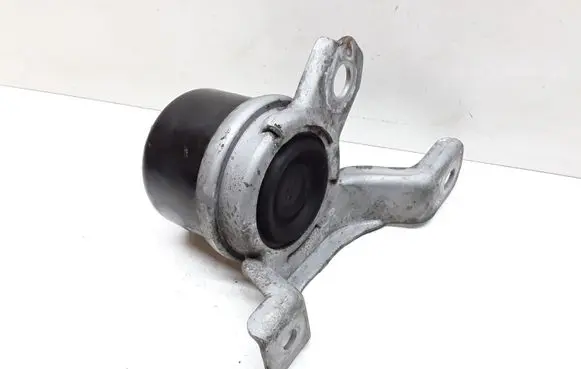 Volvo XC60 Engine mount bracket 6G926F012DD 30671245