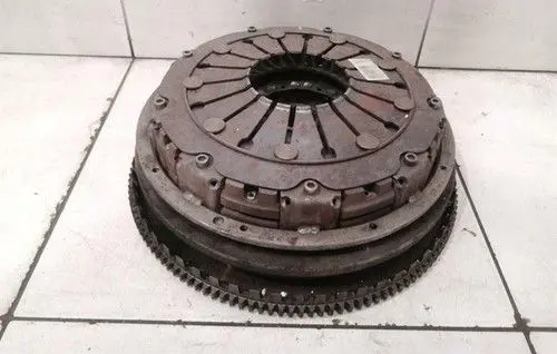 BMW 6 E63 E64 Dual mass flywheel 21212283089
