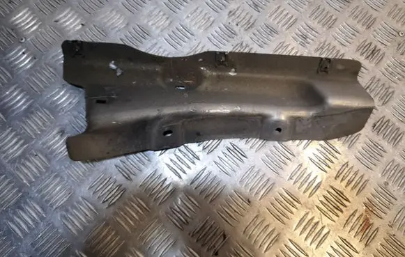 BMW 5 F10 F11 Heat shield in engine bay 51487185203 7185203