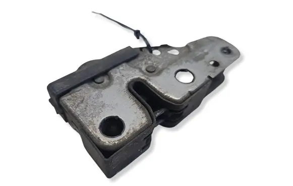 Volkswagen PASSAT CC Engine bonnet/hood lock/catch 1234