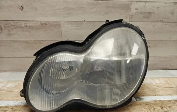 Mercedes-Benz C W203 Headlight/headlamp 1305235663