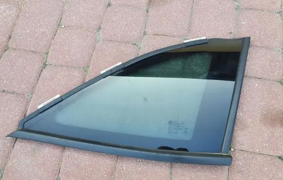Opel Astra K Sliding door window/glass 
