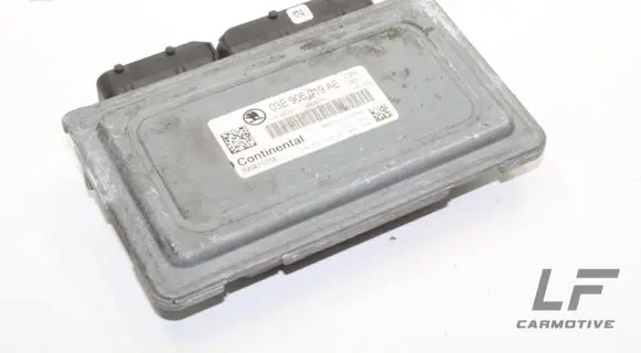 Skoda Fabia Mk2 (5J) Engine control unit/module 03E906019AE 5WA11018