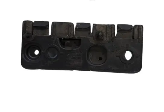 Fender mounting bracket