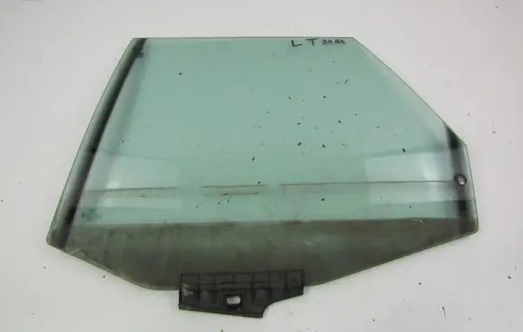 Audi 80 90 S2 B4 Rear door window glass 