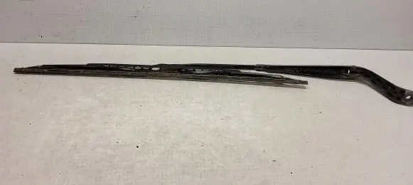 Seat Alhambra (Mk1) Front wiper blade arm 7M1955410 99VW17526