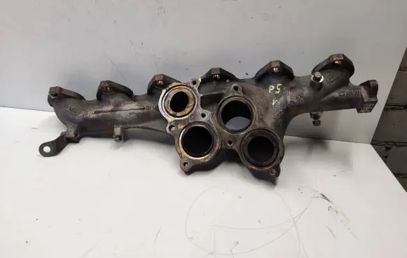 BMW X6 E71 Exhaust manifold 8508173