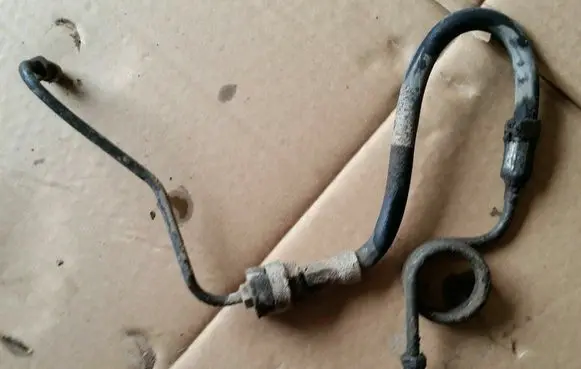 Volkswagen Corrado Clutch pipe/line 191721477 357721465A