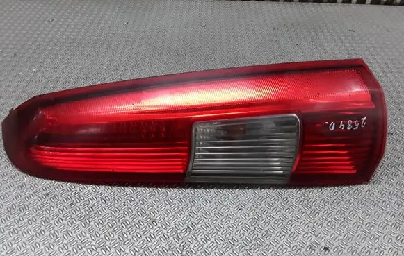 Volvo V70 Rear/tail lights 9154494ECE
