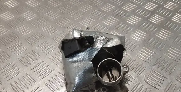 Audi A4 S4 B8 8K EGR valve 04L131501B