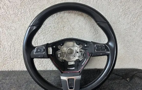 Volkswagen Golf Plus Steering wheel