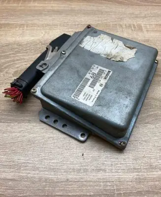 Peugeot 406 Engine control unit/module ECU 9624518380 0261204063 MP1189