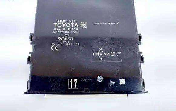 Toyota Yaris Keyless (KESSY) go control unit/module 899900D170