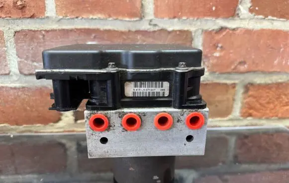 Mercedes-Benz Vito Viano W639 ABS Pump A0014461689 0265235169 11764043