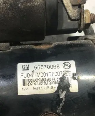 Opel Insignia A Starter motor 55570068