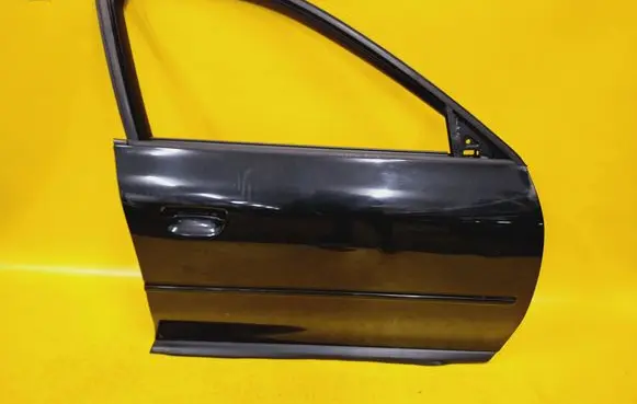 Audi A3 S3 8L Front door
