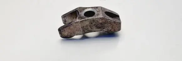 Volkswagen PASSAT B5 Fuel Injector clamp holder