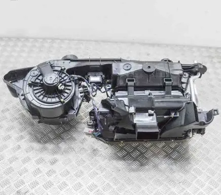 Maserati Ghibli Interior heater climate box assembly N6531003 AY2727005432