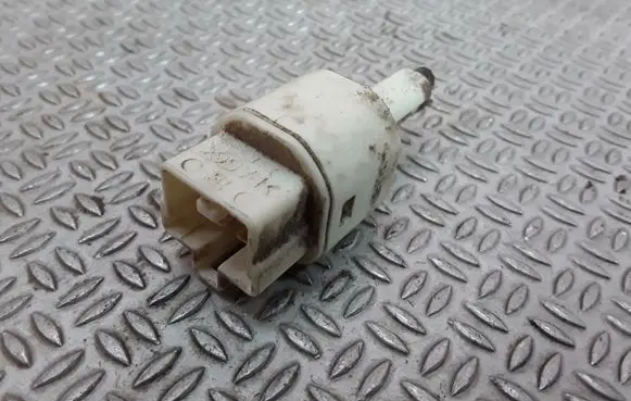 Toyota Auris 150 Brake pedal sensor switch
