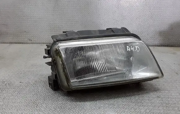 Audi A4 S4 B5 8D Headlight/headlamp 8D0941004A